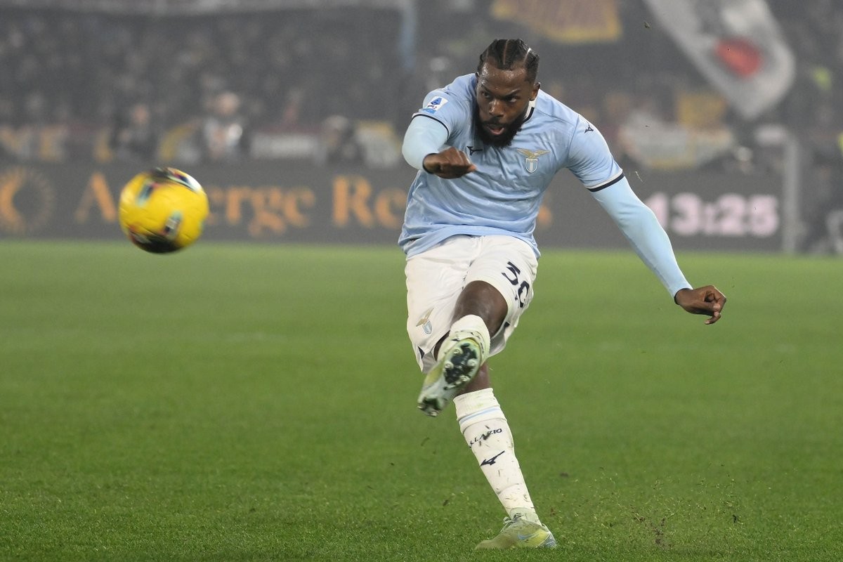 拉齐奥边卫塔瓦雷斯伤愈恢复合练,备战国米一触即发!