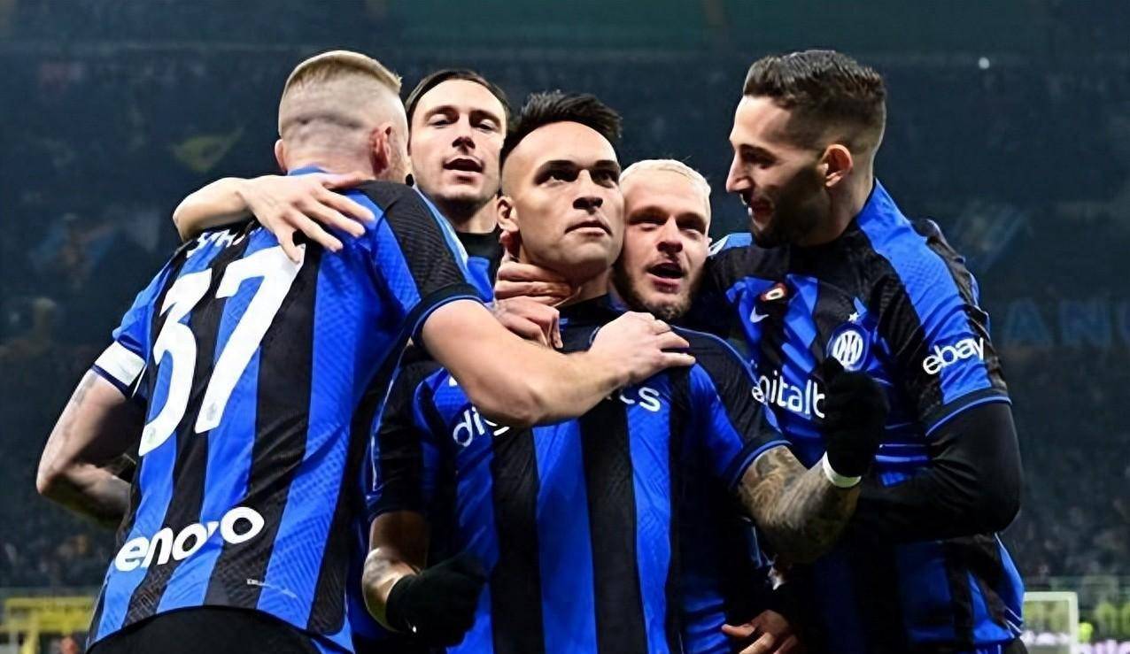 卡萨诺直言国米不配晋级欧冠决赛，劳塔罗有望争金球奖，红黑军团需反思未来之路