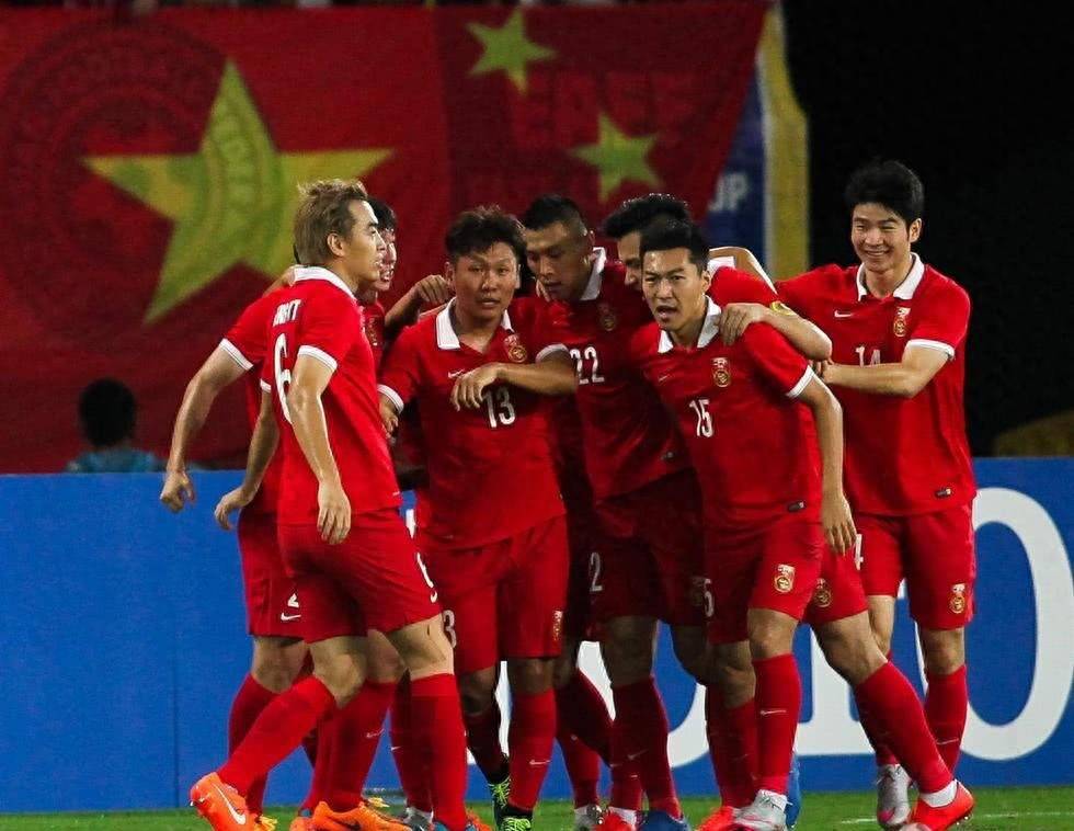 亚足联秘书长盛赞国青亚洲杯表现，中国足球崛起，世界瞩目！