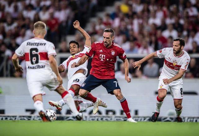 斯图加特VS拜仁，拜仁稳胜无悬念，分差或仅1-2球