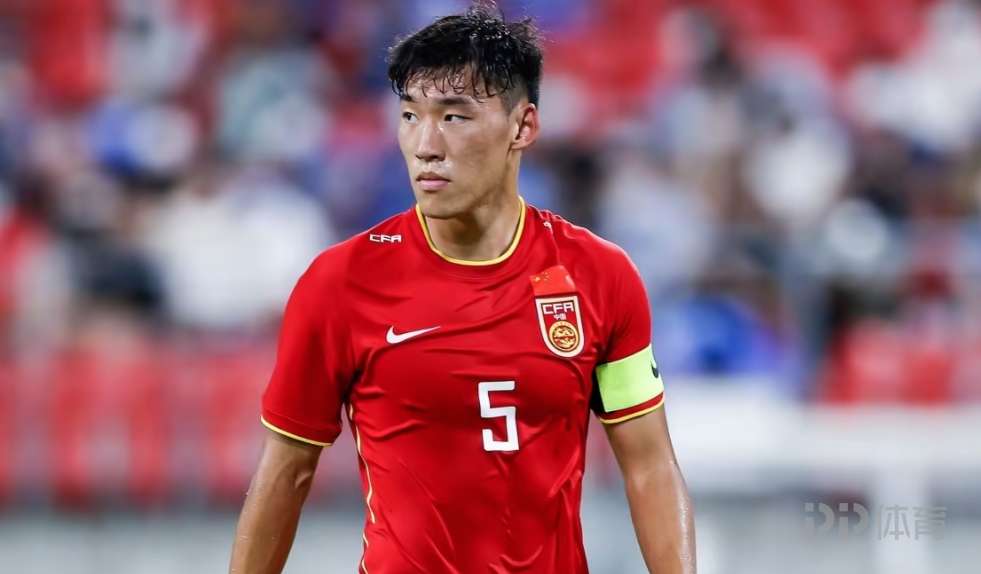 朱辰杰无缘3月国足集训，缺阵对沙特和澳大利亚的比赛引发关注