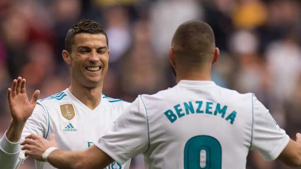 本泽马直言不讳，C罗只是自我最佳，我更偏爱大罗风骨！一点面子都不留！